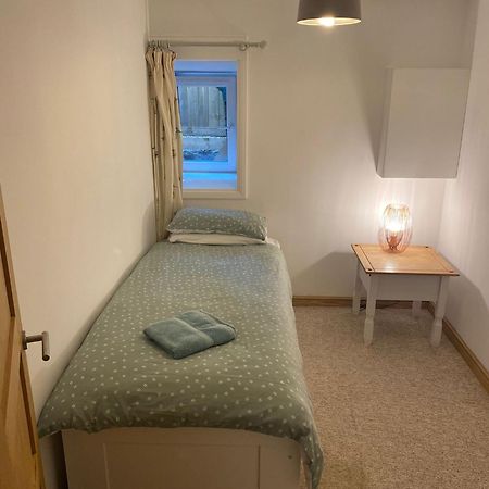 Spacious 2 Bedroom Apartment Near Seafront Penzance Kültér fotó