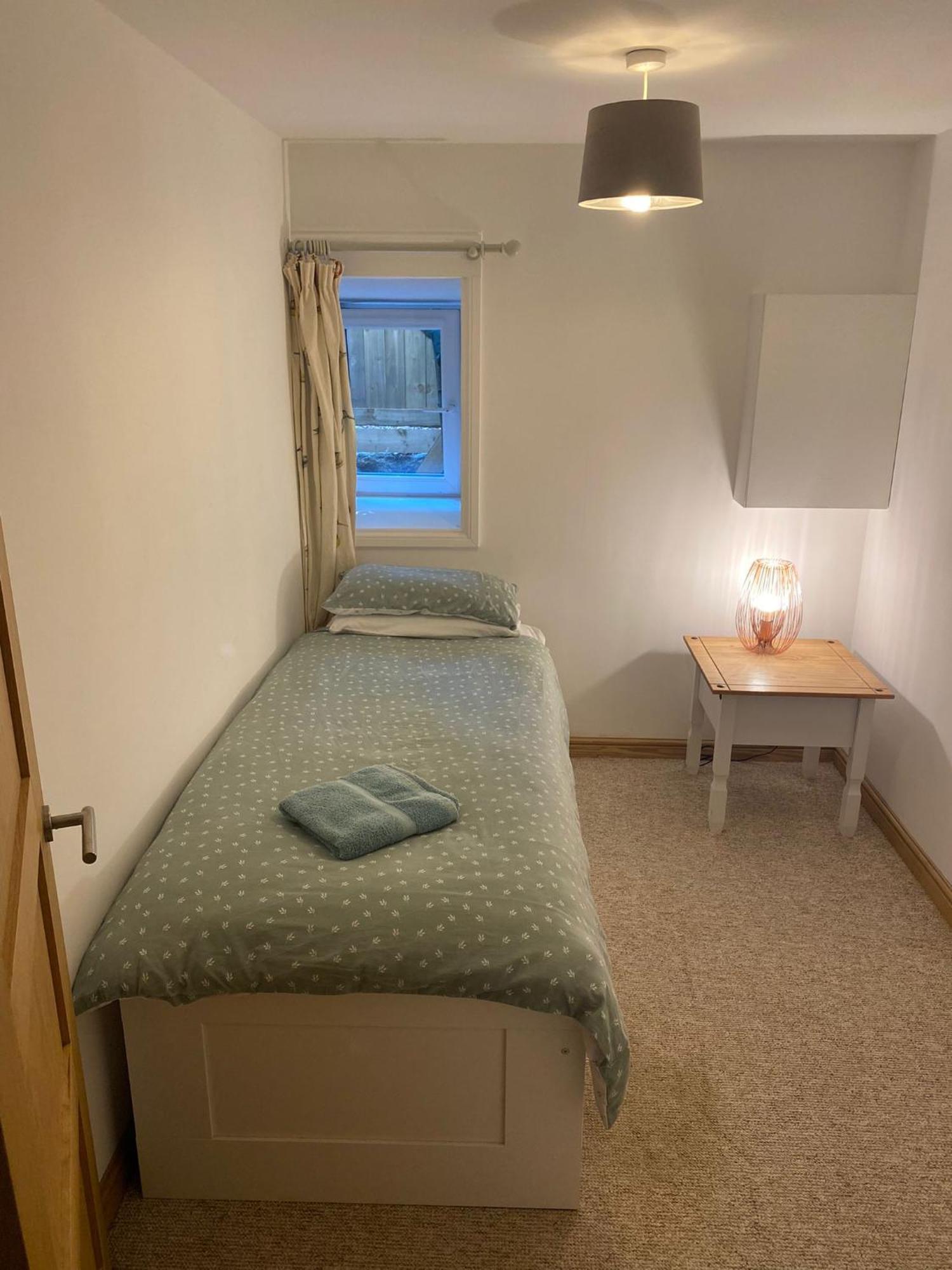 Spacious 2 Bedroom Apartment Near Seafront Penzance Kültér fotó