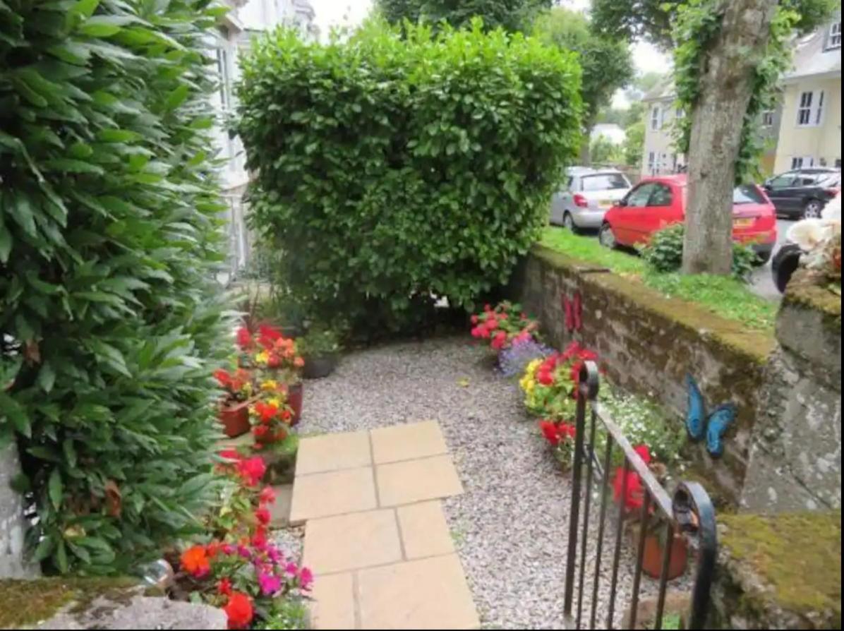 Spacious 2 Bedroom Apartment Near Seafront Penzance Kültér fotó